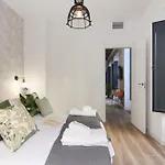 Chezmoihomes Central Ethnic Style Apartment