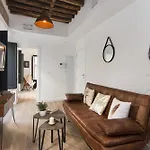 Chezmoihomes Central Ethnic Style Apartment